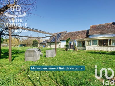 /international/fr/clere-les-pins-centre-val-de-loire-310098526118/