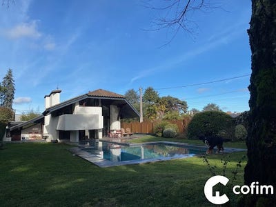/international/fr/tarbes-midi-pyrenees-310108560727/