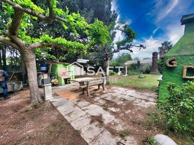 /international/fr/bompas-languedoc-roussillon-310105407659/