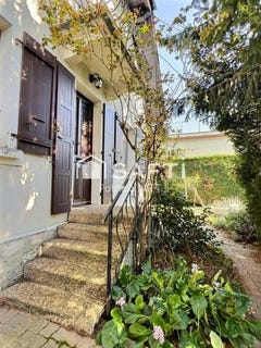 /international/fr/ville-la-grand-rhone-310107905027/