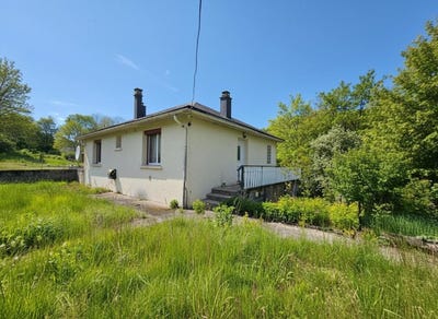 /international/fr/besse-et-saint-anastaise-auvergne-310108131410/