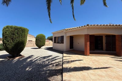 /international/fr/saint-cyprien-languedoc-roussillon-310108943199/?lang=it