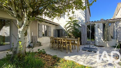 /international/fr/la-tremblade-charente-310105430514/
