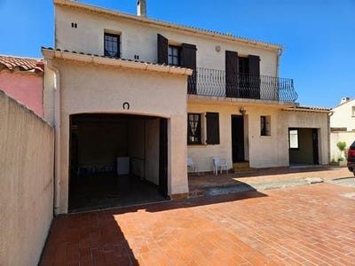/international/fr/narbonne-languedoc-roussillon-310101388392/