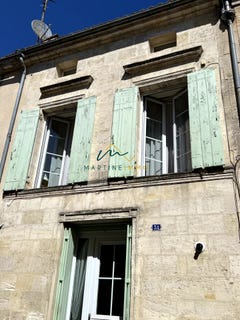 /international/fr/sainte-bazeille-aquitaine-120096228942/