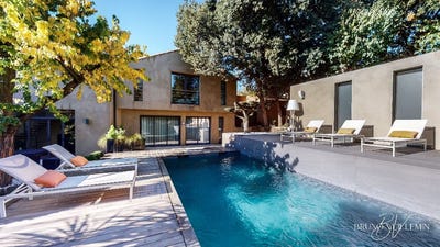 /international/fr/carcassonne-languedoc-roussillon-310109096777/?lang=th