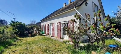/international/fr/vendome-centre-val-de-loire-310107621868/
