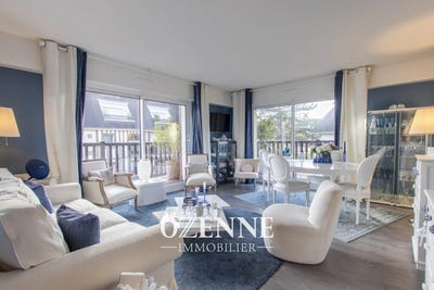 /international/fr/benerville-sur-mer-la-basse-normandie-310104937283/