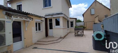 /international/fr/jouhet-charente-310099948199/