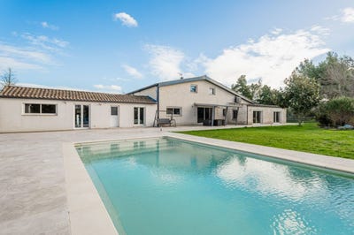 /international/fr/beziers-languedoc-roussillon-310109092085/?lang=fr