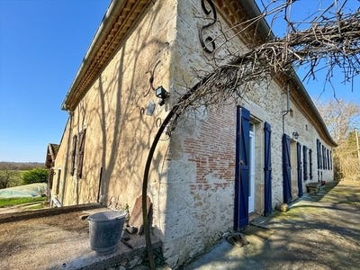 /international/fr/saint-puy-midi-pyrenees-310106109053/