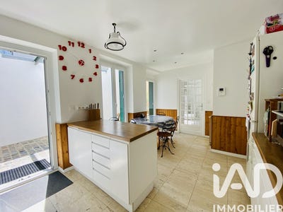 /international/fr/fontenay-sous-bois-ile-de-france-310108836986/