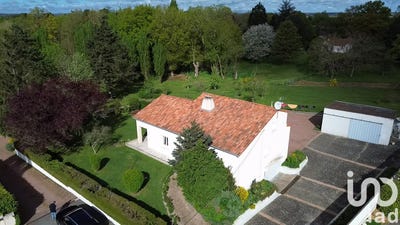 /international/fr/pompaire-charente-310099282587/