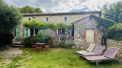 /international/fr/goudargues-languedoc-roussillon-310108973749/?lang=th