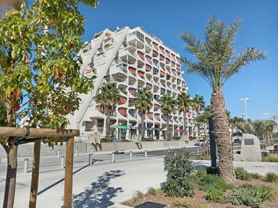 /international/fr/la-grande-motte-centre-val-de-loire-310100934683/?lang=en