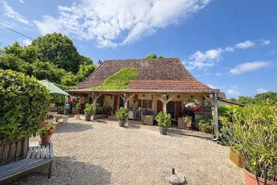 /international/fr/rouffignac-saint-cernin-de-reilhac-aquitaine-310106068965/