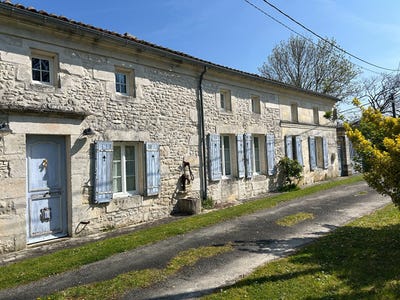 /international/fr/romegoux-charente-310109021158/?lang=fr