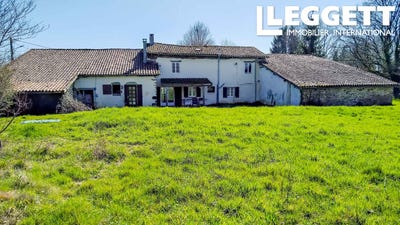 /international/fr/lesignac-durand-charente-310101158711/