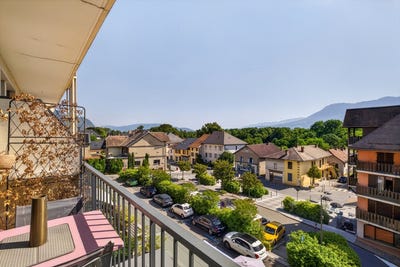 /international/fr/le-bourget-du-lac-rhone-310110261152/