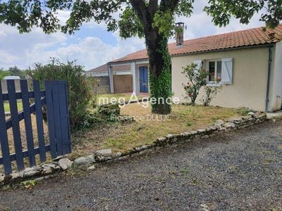 /international/fr/bignay-charente-120097560337/
