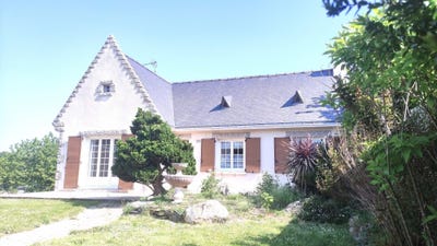 /international/fr/saint-dolay-brittany-310108668784/