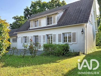 /international/fr/nargis-centre-val-de-loire-310109043954/