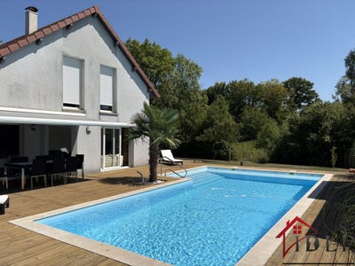 /international/fr/fontainebrux-franche-comte-310108037943/