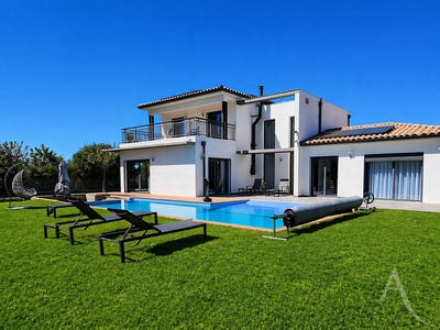 /international/fr/latour-bas-elne-languedoc-roussillon-310108209435/