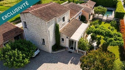 /international/fr/sauveterre-languedoc-roussillon-310108405737/
