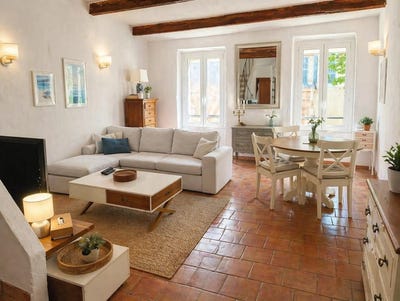 /international/fr/rousset-provence-alpes-cote-d-azur-310107966700/