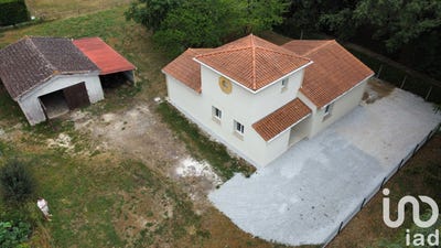 /international/fr/puymoyen-charente-310099055465/