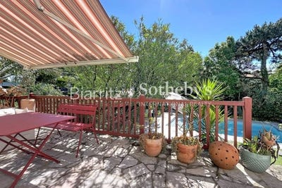 /international/fr/anglet-aquitaine-310108456183/