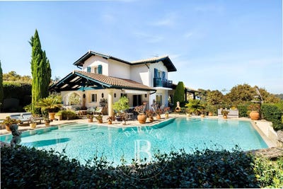 /international/fr/bassussarry-aquitaine-310120048572/