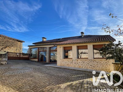 /international/fr/suaux-charente-310106593524/