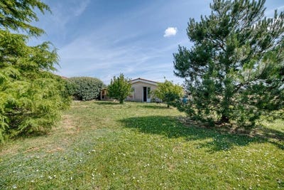 /international/fr/labastide-beauvoir-midi-pyrenees-310108837701/