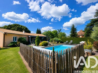 /international/fr/saint-pierre-d-eyraud-aquitaine-310108372420/