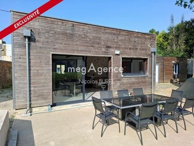 /international/fr/la-baconniere-pays-de-la-loire-120098197367/