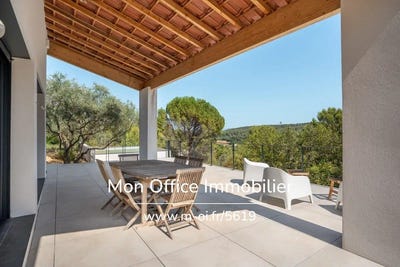 /international/fr/meyreuil-provence-alpes-cote-d-azur-310101176323/