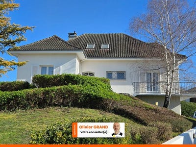 /international/fr/oradour-sur-glane-limousin-310105686252/