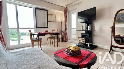 /international/fr/la-rochelle-franche-comte-310104299487/