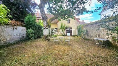 /international/fr/cosne-cours-sur-loire-burgundy-310100176484/?lang=en