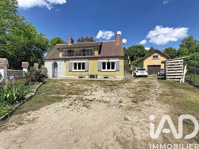 /international/fr/chateau-sur-allier-auvergne-310104506678/