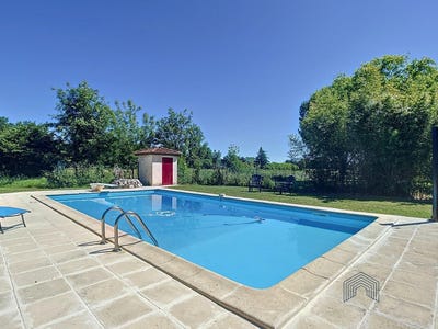 /international/fr/graulhet-midi-pyrenees-310100225567/