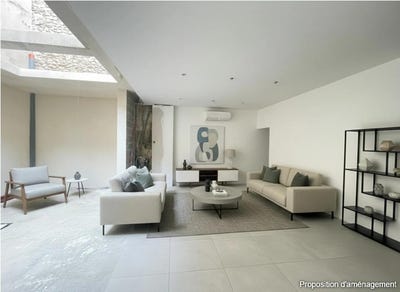 /international/fr/nimes-languedoc-roussillon-310107970386/