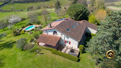 /international/fr/montesquieu-volvestre-midi-pyrenees-310106808824/