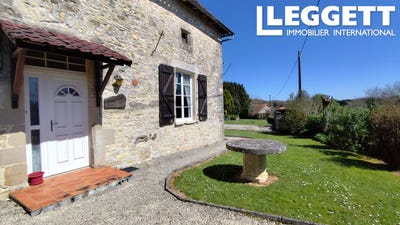 /international/fr/le-grand-madieu-charente-310098265334/?lang=en