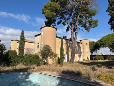 /international/fr/lezignan-la-cebe-languedoc-roussillon-310103180030/