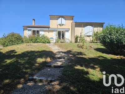 /international/fr/la-couronne-charente-310100989047/?lang=en