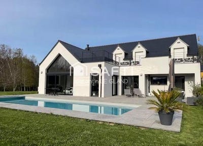 /international/fr/nivillac-brittany-310105371795/