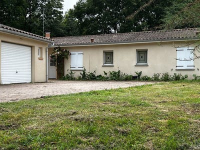 /international/fr/montpon-menesterol-aquitaine-310106357562/